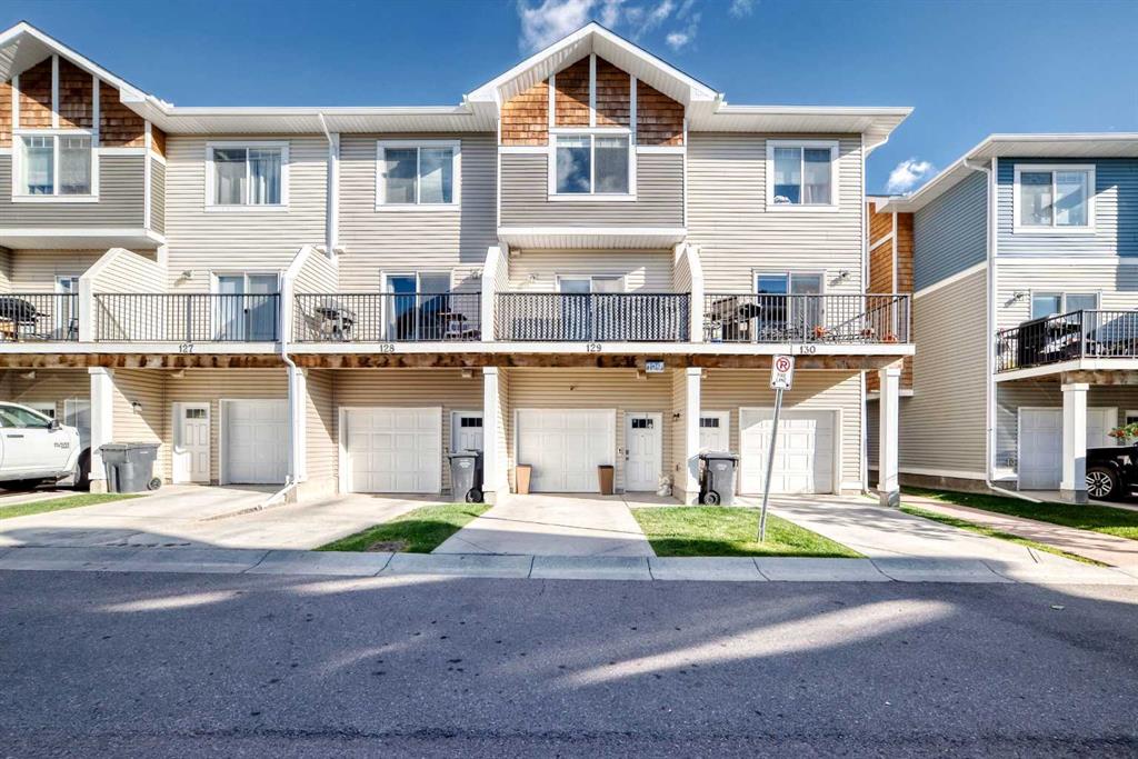 129, 2802 Kings Heights Gate SE, A2266106, Alberta,