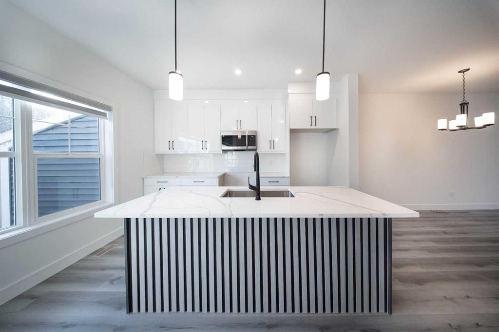 Fifth View of 55 Baysprings Terrace SW, Baysprings, Airdrie, Alberta, T4B 4A7