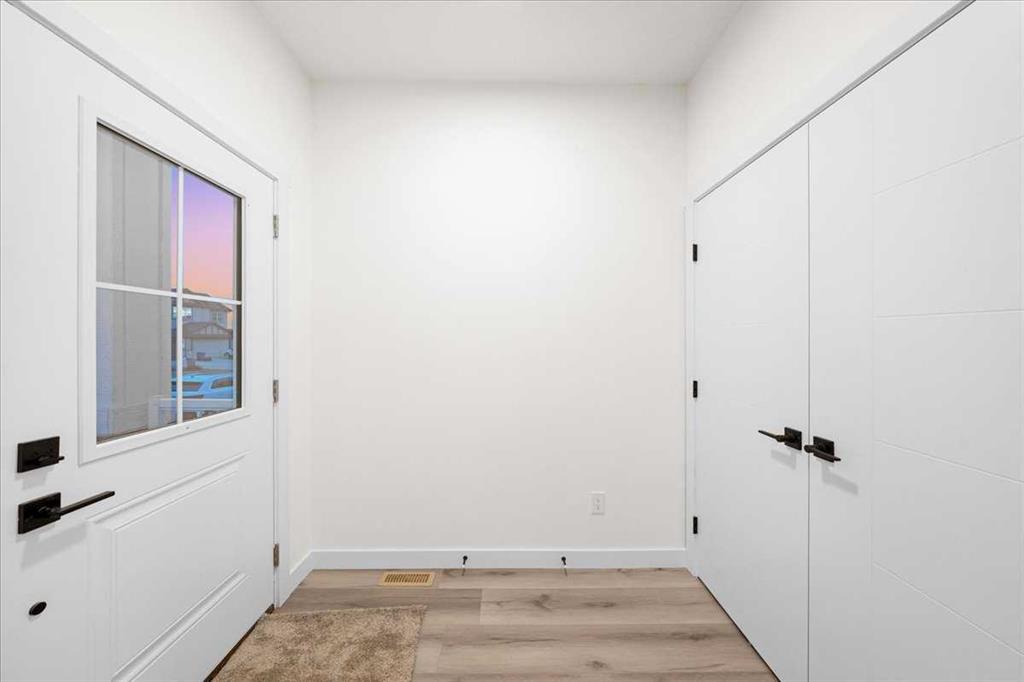 Fifth View of 39 Baysprings Terrace SW, Baysprings, Airdrie, Alberta, T4B4A7