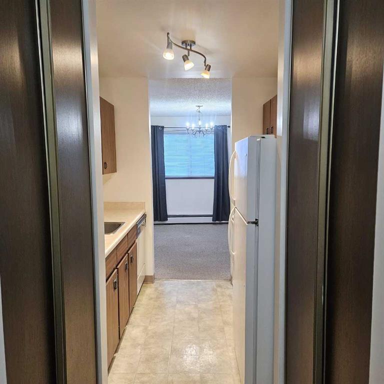 Fifth View of 102, 1221B Westhaven Drive  , Edson, Edson, Alberta, T7E 1P9