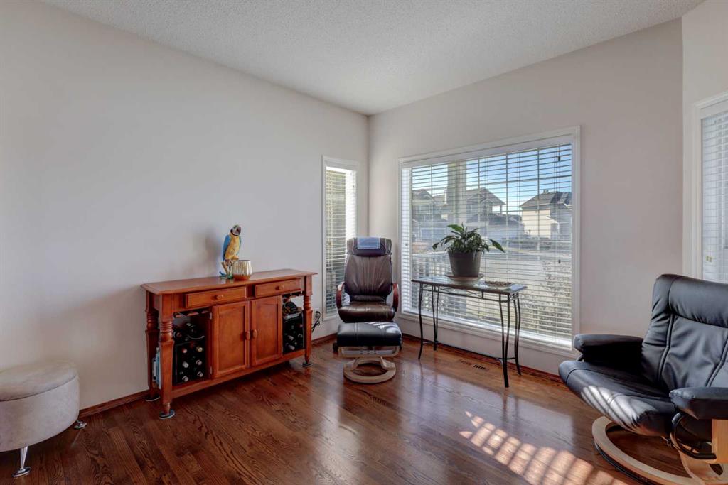 Fifth View of 20 Coral Reef Bay NE, Coral Springs, Calgary, Alberta, T3J 3Y4