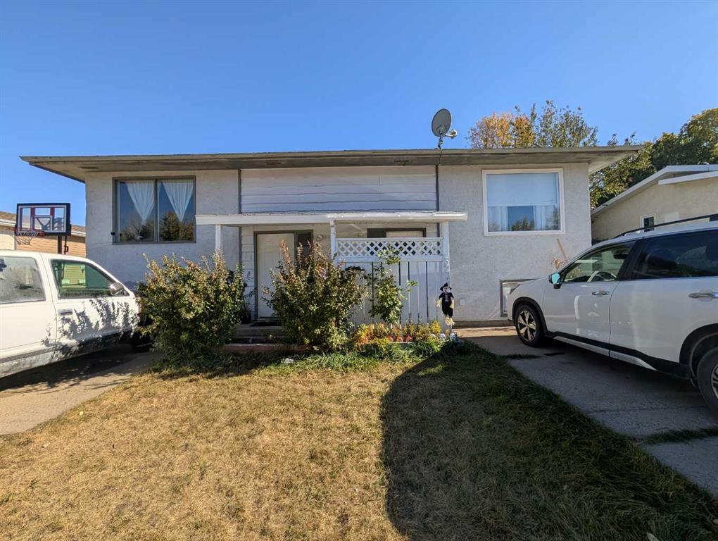 Second View of 52 Collins Crescent SE, Crestwood-Norwood, Medicine Hat, Alberta, T1B 1T8