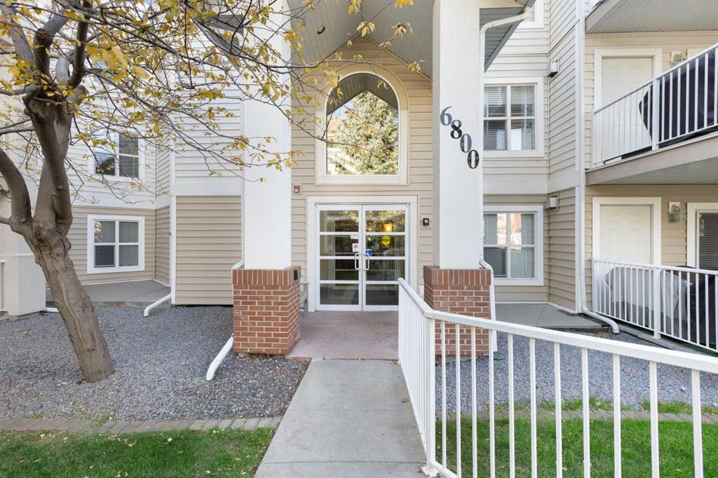 Third View of 114, 6800 Hunterview Drive NW, Huntington Hills, Calgary, Alberta, T2K 6K5