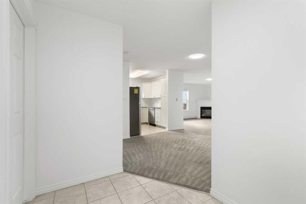 Fifth View of 114, 6800 Hunterview Drive NW, Huntington Hills, Calgary, Alberta, T2K 6K5