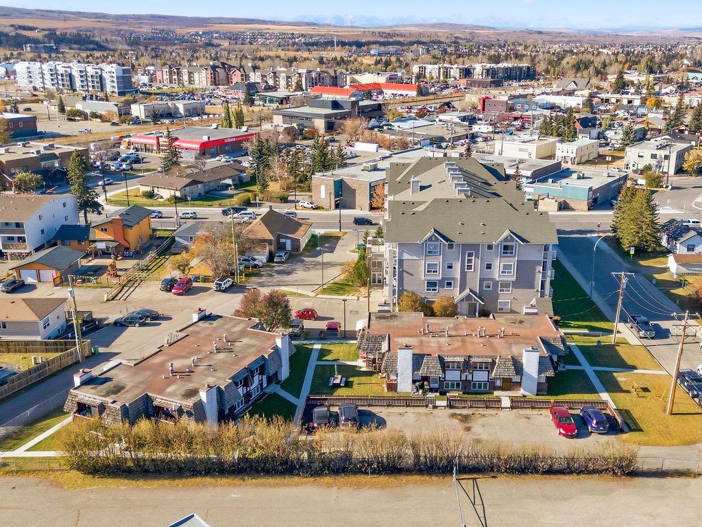 Third View of 121 Powell Street , East End, Cochrane, Alberta, T4C 1Z4