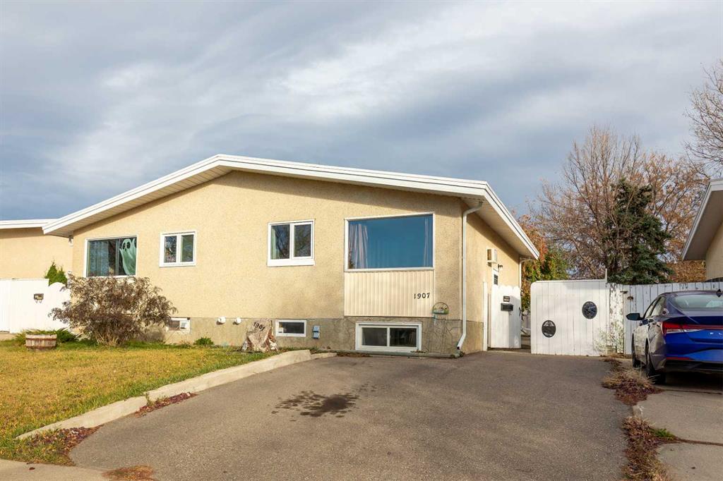 1907 18 Street N, A2266288, Alberta,