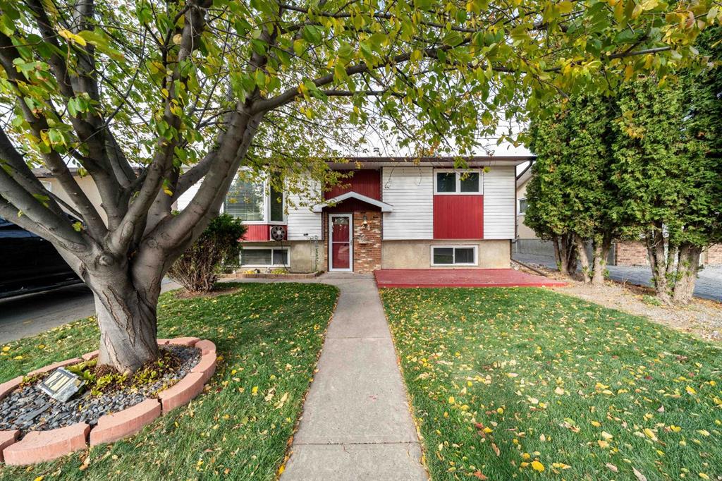 Main View of 24 Cypress Way SE, Southview-Park Meadows, Medicine Hat, Alberta, T1B1G7