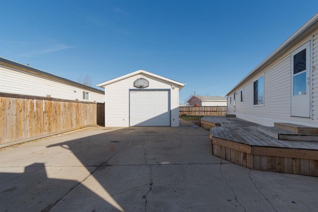 Third View of 216 Palomino Close , Prairie Creek, Fort McMurray, Alberta, T9H 5M3