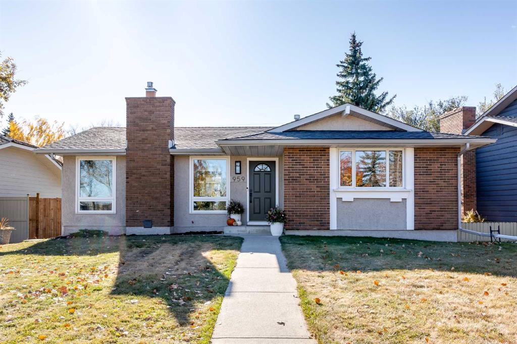 959 Parkwood Way SE, A2266368, Alberta,