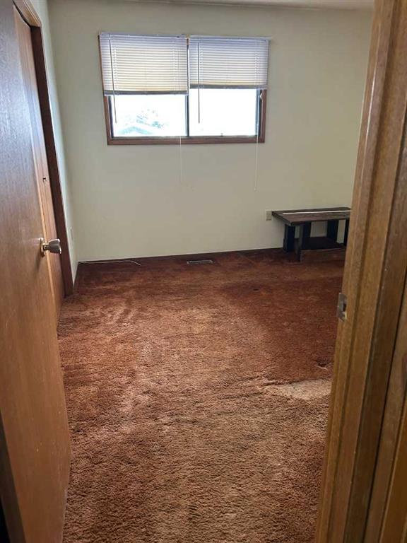 Third View of 35 Strong Avenue SE, SE Southridge, Medicine Hat, Alberta, T1B 3E8