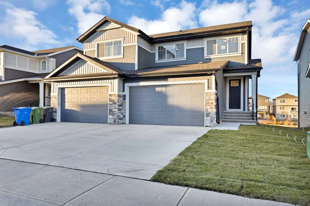 541 Chelsea Gardens , A2266379, Alberta,