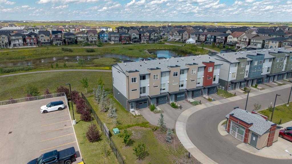 301, 70 Saddlestone Drive NE, A2266394, Alberta,