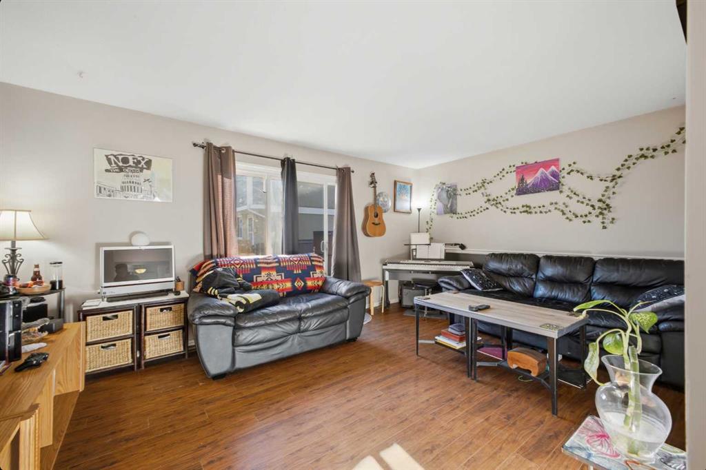 Third View of 34, 5935 63 Street , Highland Green, Red Deer, Alberta, T4N 6C1