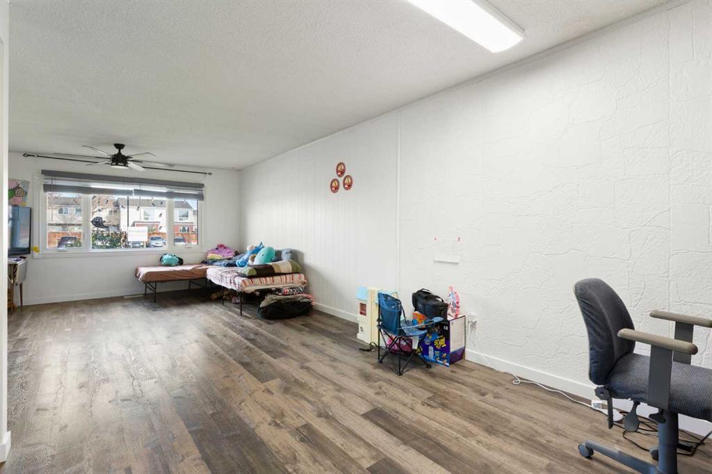 Third View of 5414 Pensacola Crescent SE, Penbrooke Meadows, Calgary, Alberta, T2A 2G6