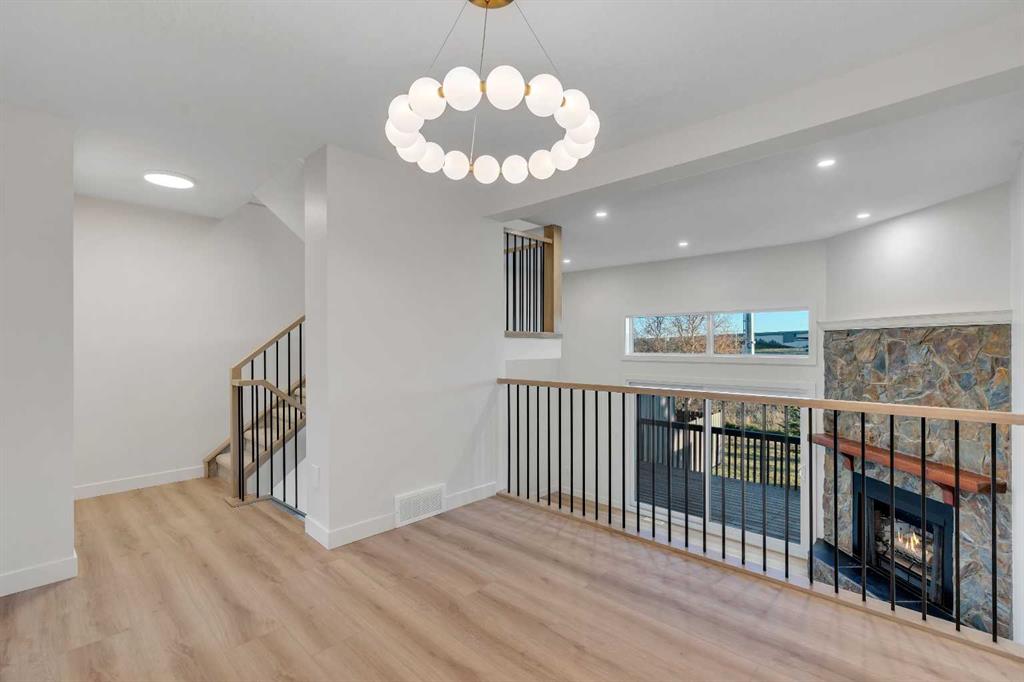 64, 23 Glamis Drive SW, A2266426, Alberta,