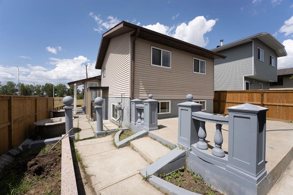 Fourth View of 140 Whitworth Way , Whitehorn, Calgary, Alberta, T1y 6a9