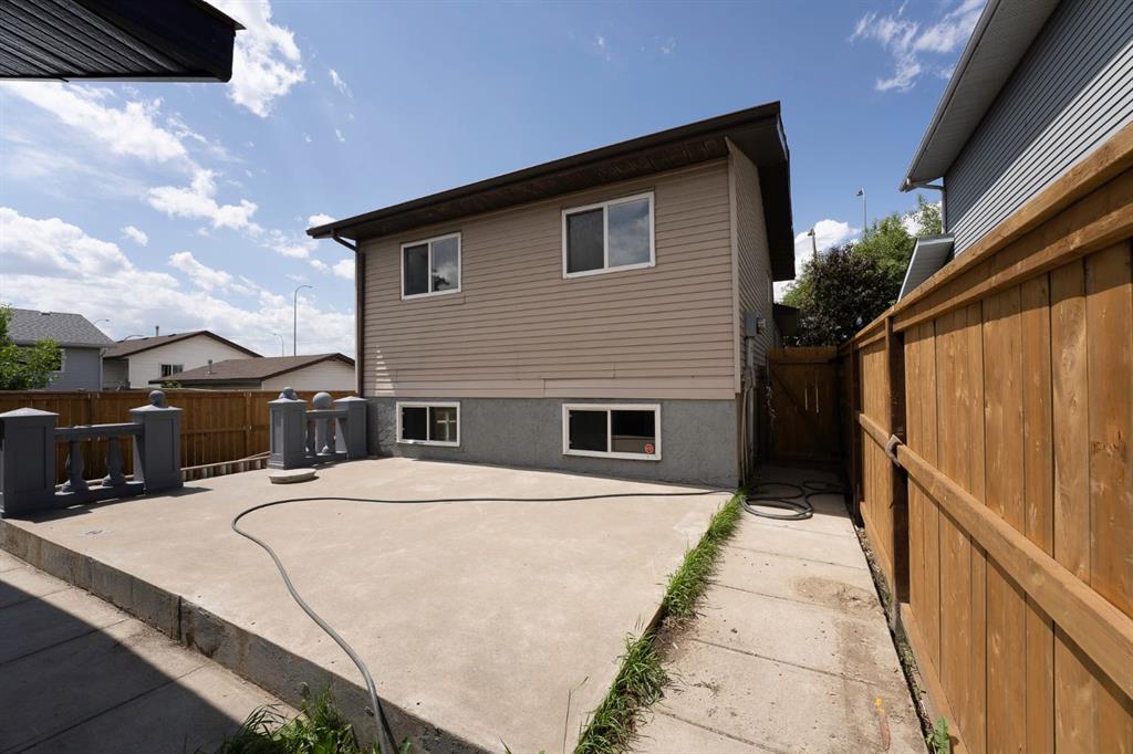 Fifth View of 140 Whitworth Way , Whitehorn, Calgary, Alberta, T1y 6a9