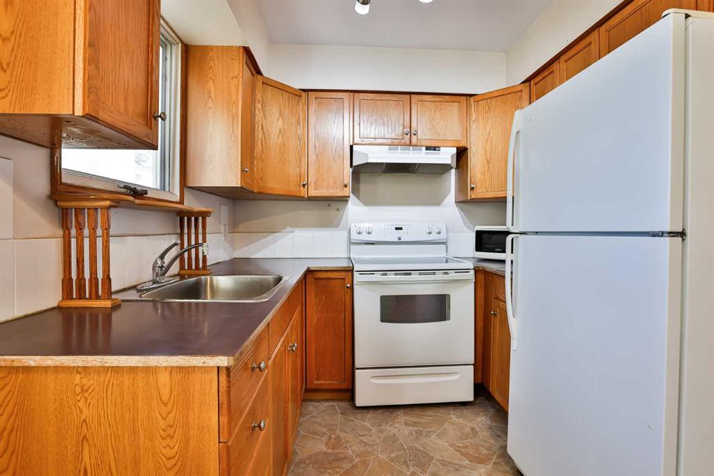 Fourth View of 421 52 Avenue , NONE, Coalhurst, Alberta, T0L 0V0