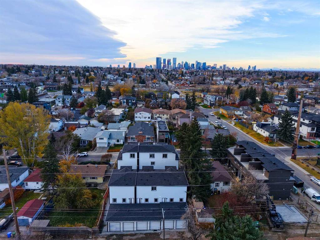Third View of 203, 212 32 Avenue NE, Highland Park, Calgary, Alberta, T2E 2G7
