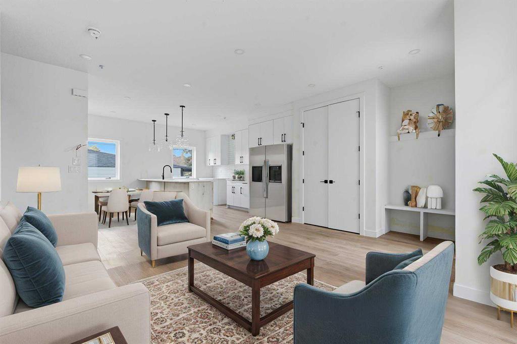 Fourth View of 203, 212 32 Avenue NE, Highland Park, Calgary, Alberta, T2E 2G7