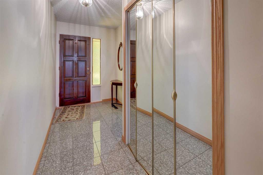 Fourth View of 1731 46 Avenue SW, Altadore, Calgary, Alberta, T2T 2R6