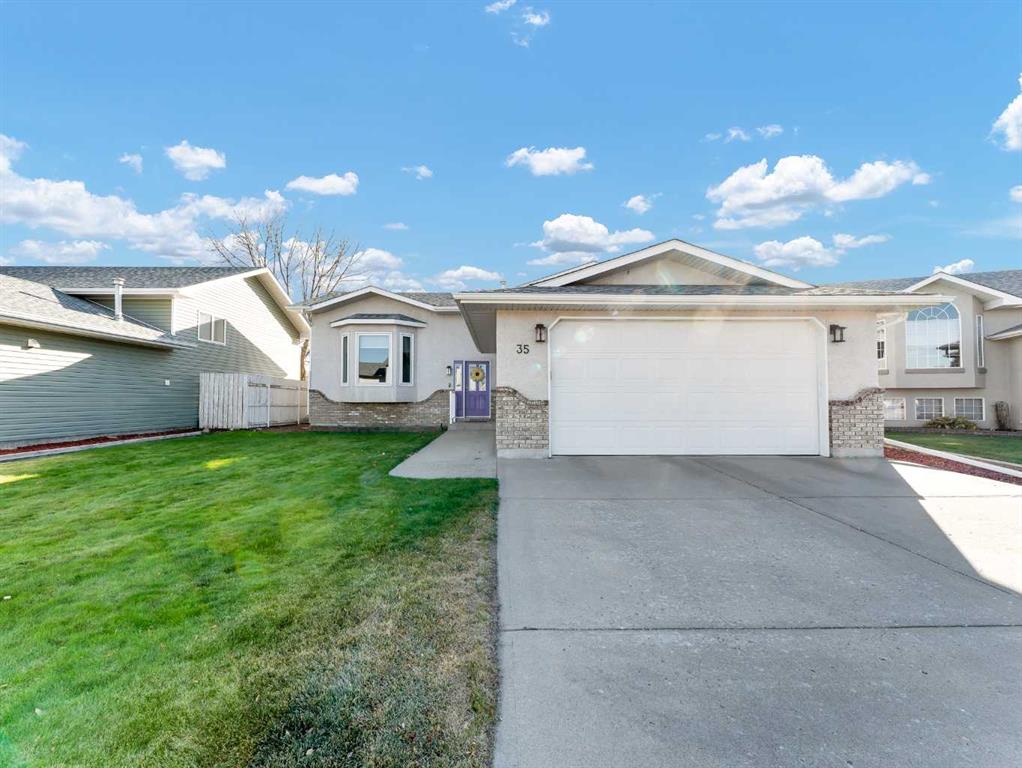 35 Heritage Court NE, A2266619, Alberta,