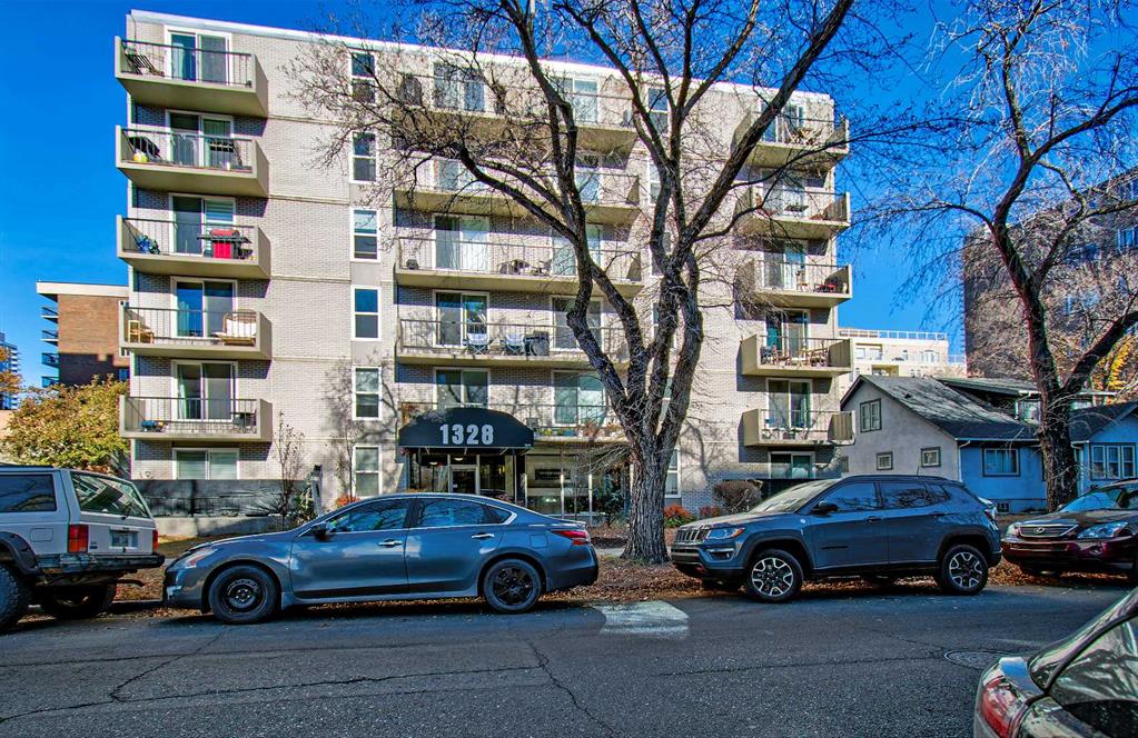 Third View of 106, 1328 13 Avenue SW, Beltline, Calgary, Alberta, T3C 0T3
