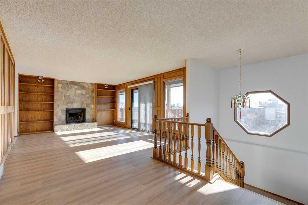 Fifth View of 80 Beacham Rise NW, Beddington Heights, Calgary, Alberta, T3K 1S2
