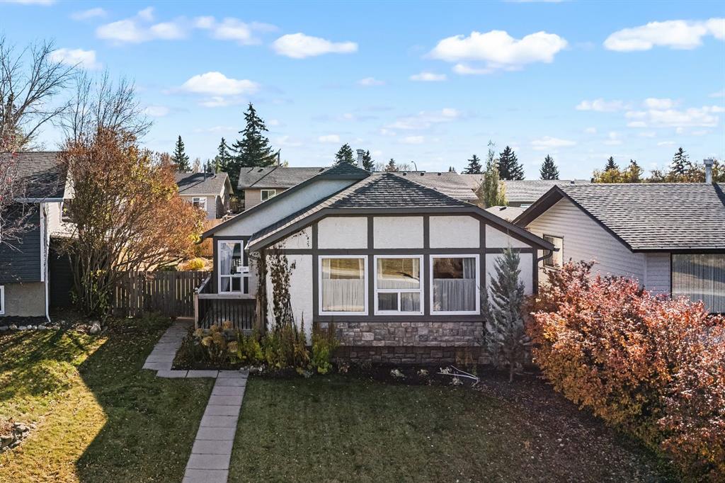 217 Acacia Crescent SE, A2266747, Alberta,