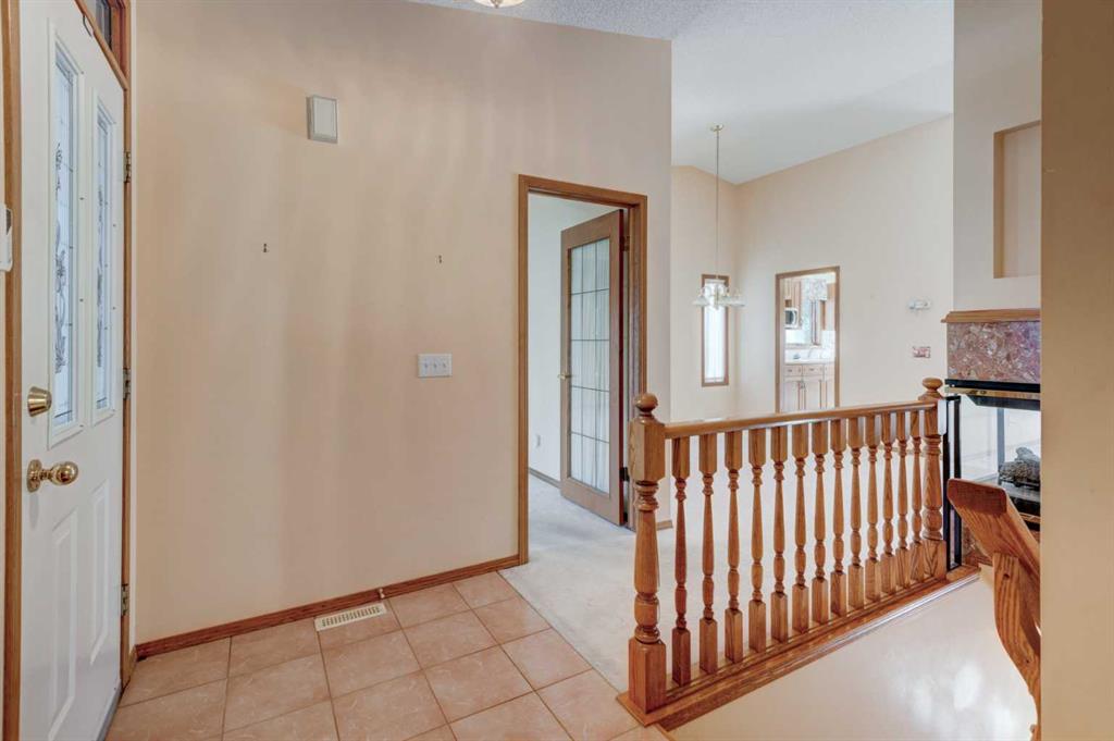 Third View of 1567 Evergreen Drive SW, Evergreen, Calgary, Alberta, T2Y 3B7