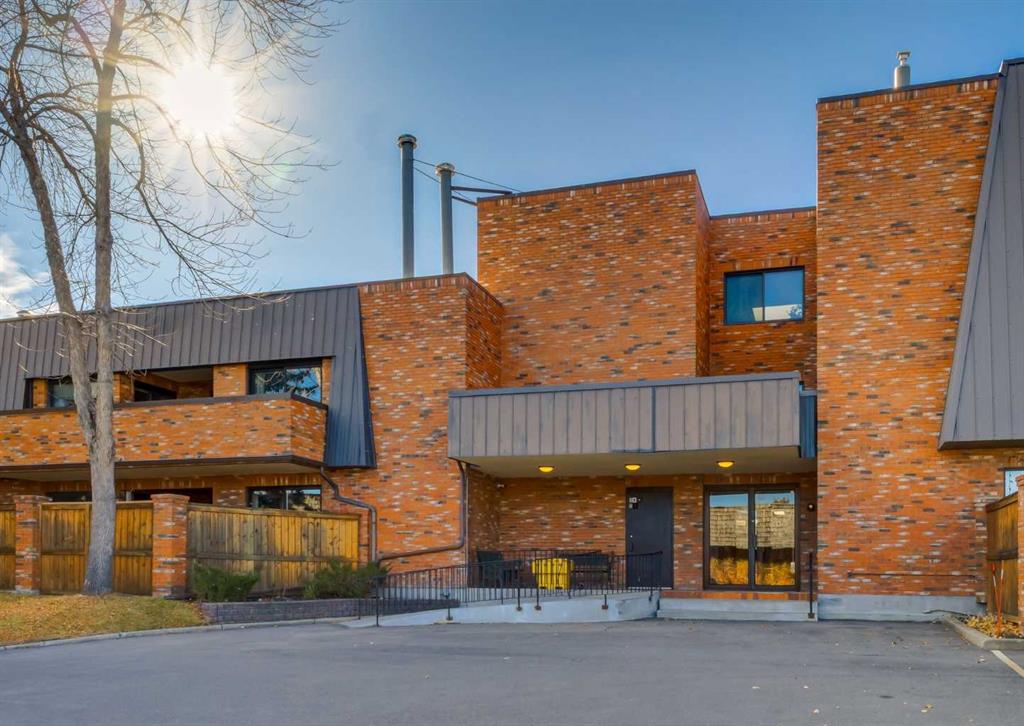 Second View of 104, 9500 Oakfield Drive SW, Oakridge, Calgary, Alberta, T2V 0L1