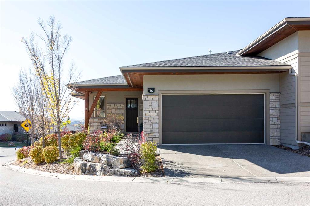 16 Watermark Villas , A2266825, Alberta,