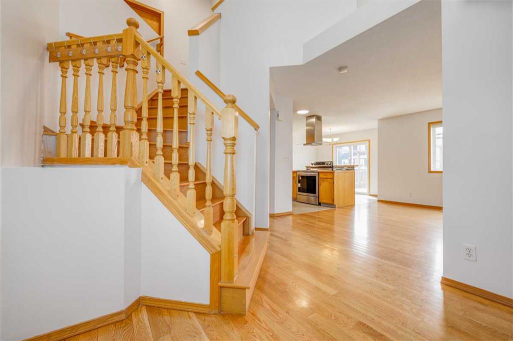 Fifth View of 6013 Saddlehorn Drive NE, Saddle Ridge, Calgary, Alberta, T3J 4M4
