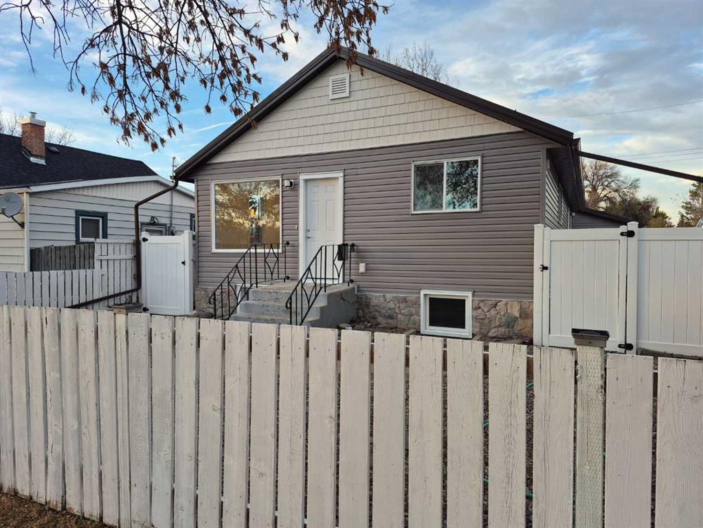 Fourth View of 1605 3 Avenue N, Westminster, Lethbridge, Alberta, t1h0j7