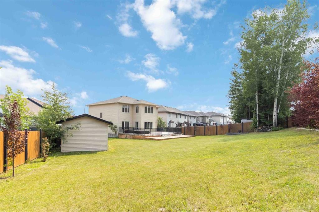 172 GRAVELSTONE Way , A2266935, Alberta,