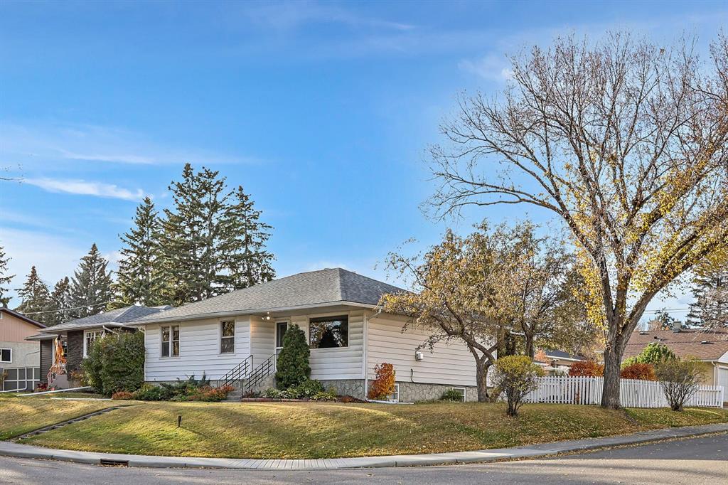 Second View of 5331 Buckthorn Road NW, Thorncliffe, Calgary, Alberta, t2k2y2