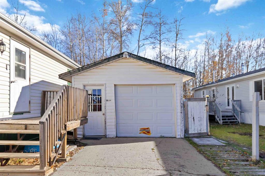 Third View of 200 Harpe Way , Timberlea, Fort McMurray, Alberta, T9K2K8