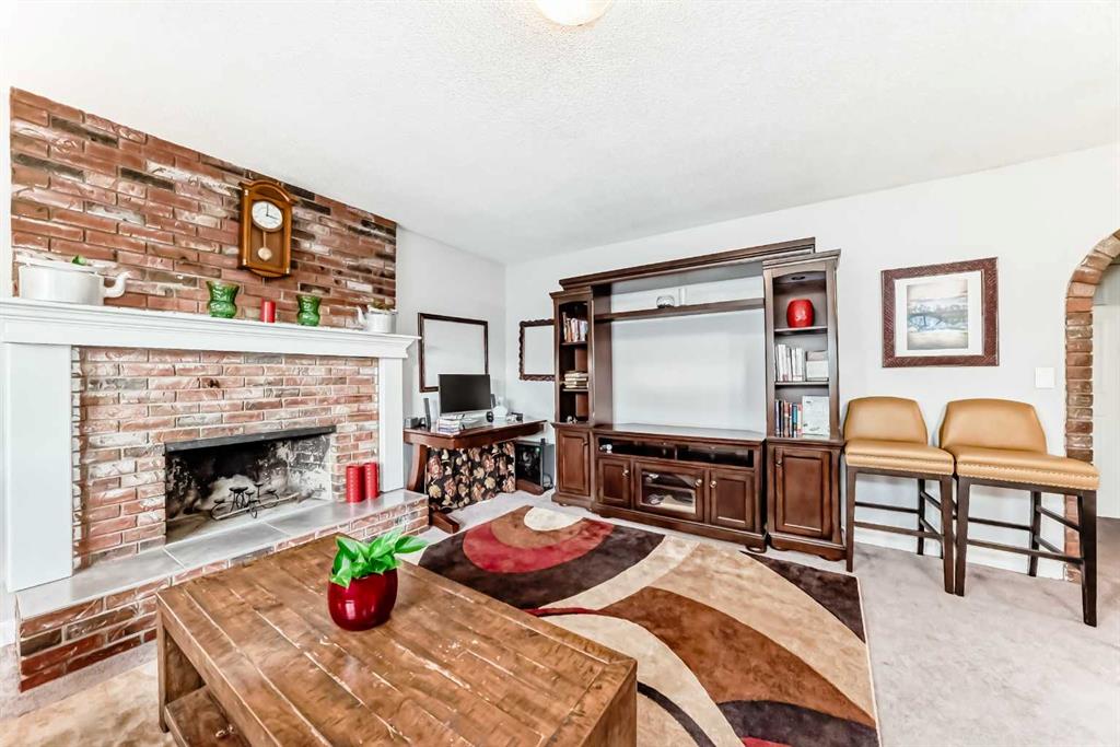 Fifth View of 363 Templeside Circle NE, Temple, Calgary, Alberta, T1Y 3M1