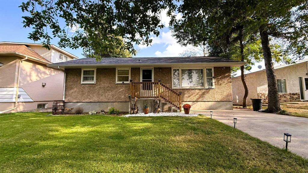 217 3 Street S, A2267117, Alberta,