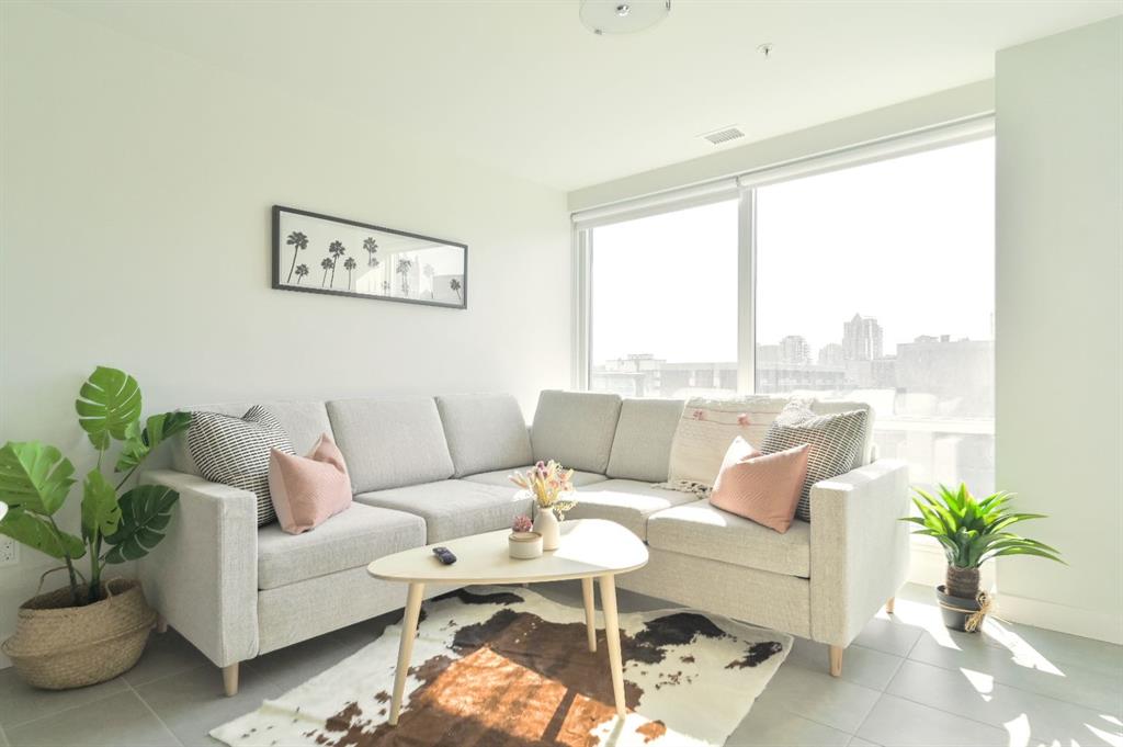 Second View of 801, 303 13 Avenue SW, Beltline, Calgary, Alberta, T2R 0Y9