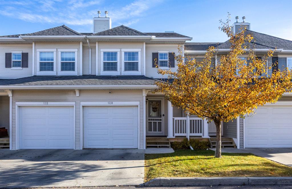 128 Country Village Manor NE, A2267222, Alberta,