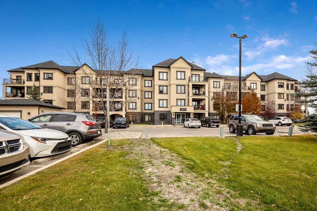 2202, 310 Mckenzie Towne Gate SE, A2267235, Alberta,