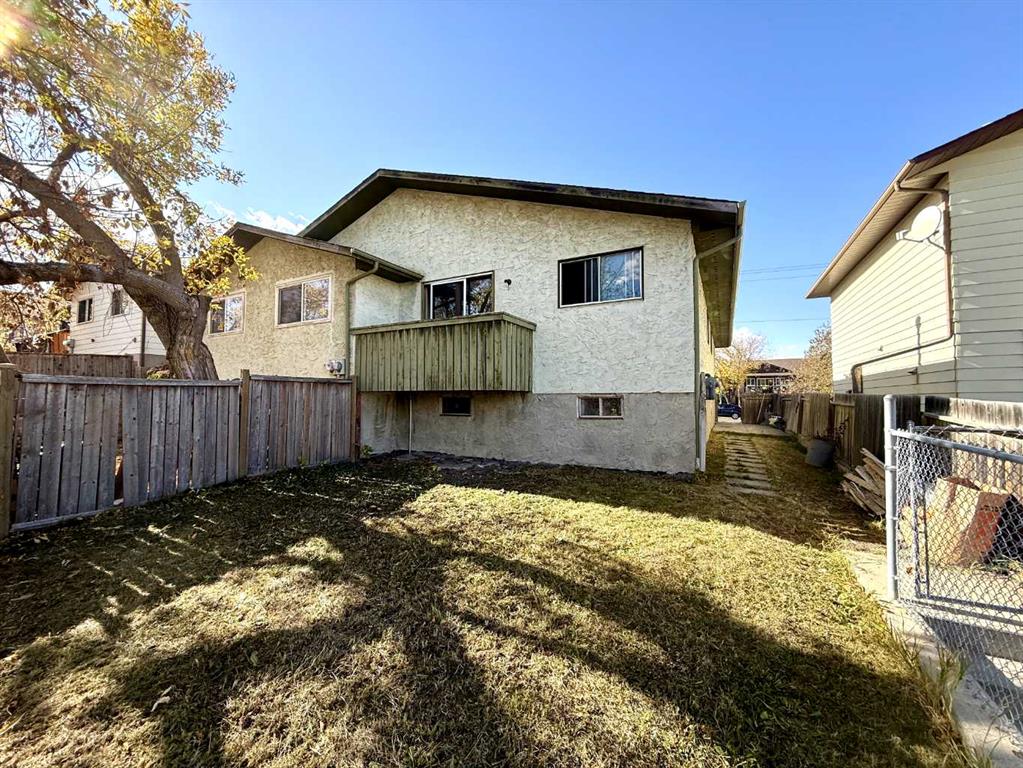 Fourth View of 8420 Centre Street N, Beddington Heights, Calgary, Alberta, T3K 1K7