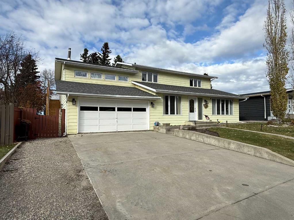 Second View of 104 Mistaya Road , Hardisty, Hinton, Alberta, T7V1T3