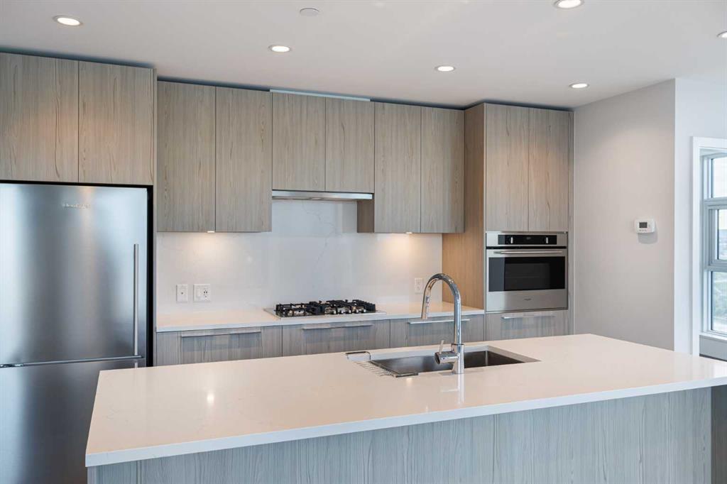 Second View of 530 3 Street SE, Downtown East Village, Calgary, Alberta, T2G2L8