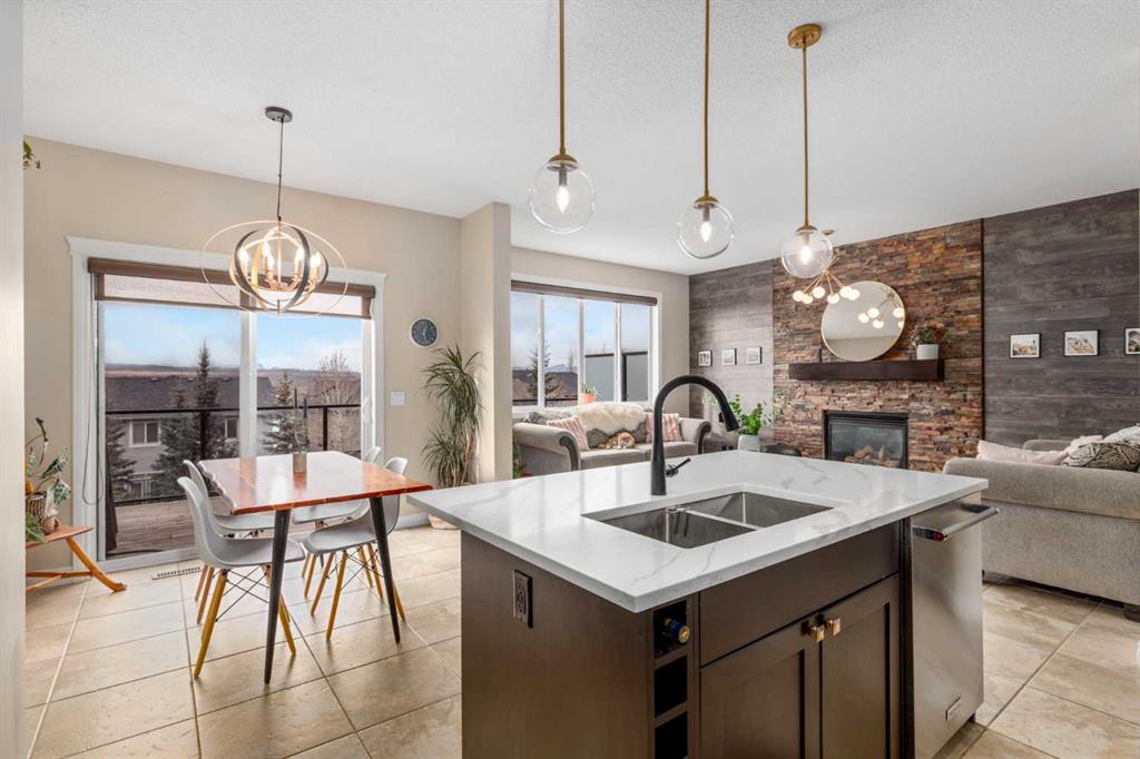 40 Heritage Hill , A2267329, Alberta,