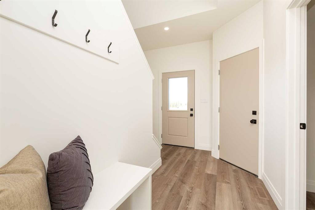 Fifth View of 306 S 50 W  , NONE, Raymond, Alberta, T0K 2S0