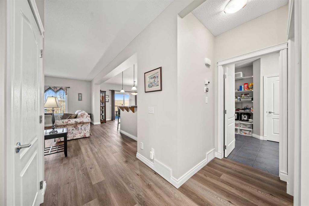 Fourth View of 201 Westmount Bay , Westridge, Okotoks, Alberta, T1S 0B5