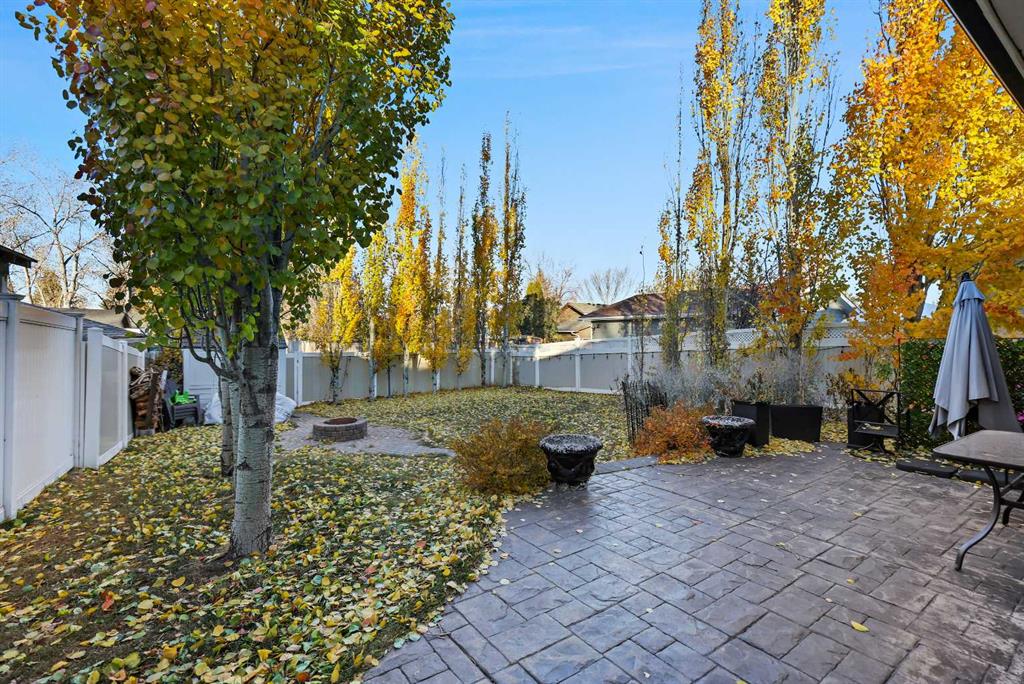 Fifth View of 875 Midridge Drive SE, Midnapore, Calgary, Alberta, T2X 1H4