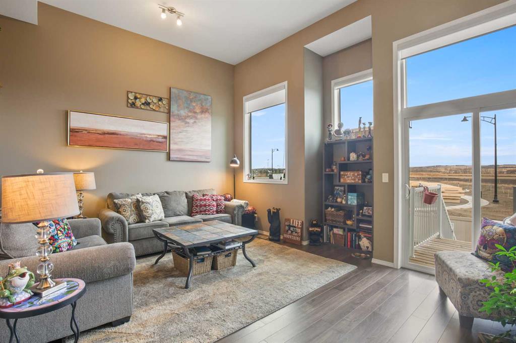 Fourth View of 603, 339 Viscount Drive , Vanier Woods, Red Deer, Alberta, T4R 0S2